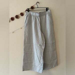 100% linen light blue wide-leg pants. In great condition.